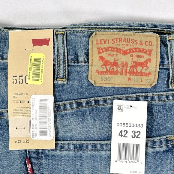NWT Levi’s 550 Relaxed Fit Jeans Size 42 X 32 - Picture 7 of 11